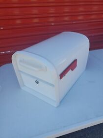 Architectural Mailboxes 630w10 Oasis 360 Mailbox. White. New