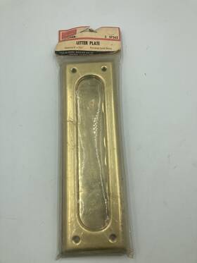 57562 Craftsman Letter Plate Solid Brass Large 8 Inch X1 1/2 Opening Nos