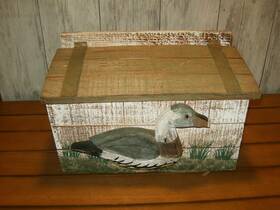 Duck 708614079879 Wood Decor Newspaper/mail Box With Lid 13 Inch X9