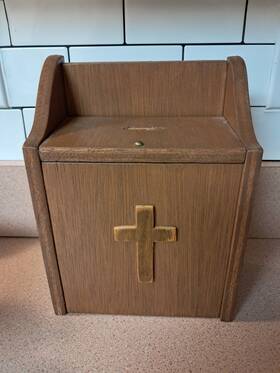10885-nf Fixturedisplays Church Collection Box Tithing Donation Fundraising Charity With Cross Vtg