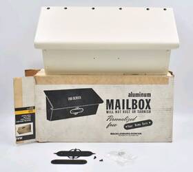 Bb-502 Macklanburg Duncan Vintage Mid-century Almond Wall Mount Mailbox