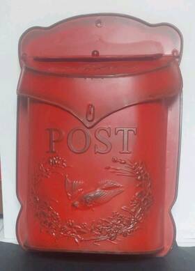 Or00009 Originals Decorative Red Wall Mounted Embossed Metal Vintage Tin Post Box By