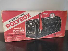 Polybox 042014030086 Vintage 1994 Open Box Fulton Model Px-1 Black Finish Rural Mailbox Postmaster