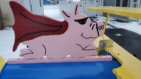 Ppmb1001 Salsbury Industries Flying Pink Pig Tri-plane Mail Box Farm Animal