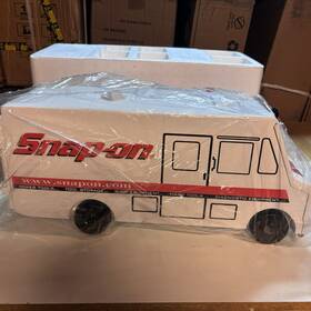 Ssx22p166 Snap-on Tools Van Truck Real Mailbox Limited Edition New Unused