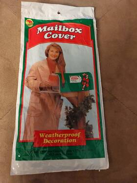 Sun Hill 078905351206 New In Package Christmas Mailbox Cover