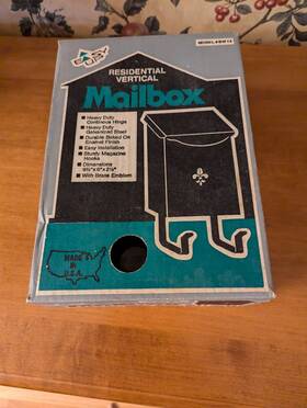 Bw-11 The Solar Group Residential Vertical Style Mailbox Metal Black Newspaper New In Box