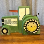 Vintage John Deere Tractor Mailbox Fiberglass / Metal 7550 Read. Fixed Price $96.92.