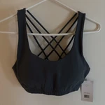 & Mane Women's Solid Solar Plexus Sports Bra EJ3 Dark Slate Small Nwt. Fixed Price $15.00.
