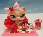 Littlest Pet Shop #1657 Peach Cream Persian Cat Custom Valentine Accessories Set. Fixed Price $38.99.