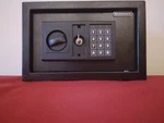 Stalwart Electronic Premium Digital Steel Safe/manual Key/wall Mount Hardware. Fixed Price $32.99.
