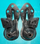 Jaguar 01-06 XK8 Xkr X100 Crossbeam Mount Bracket Set MJE2540AC And MJE2541AC. Fixed Price $40.00.